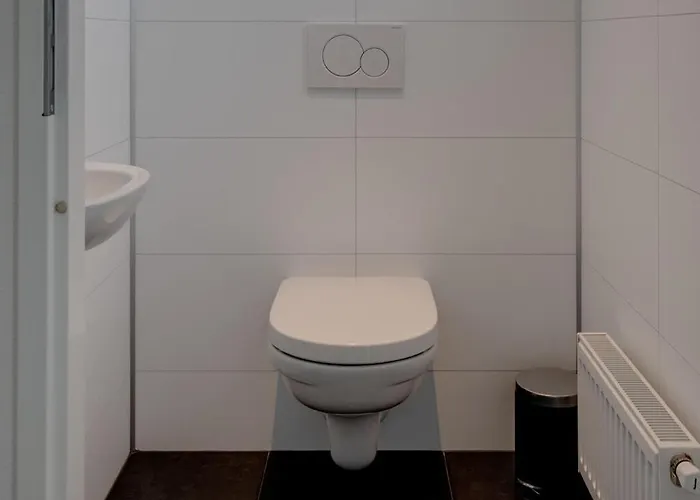 By Pond In Eindhoven Chalet Veldhoven